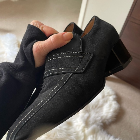 Aquatalia suede shoes size 8 - Picture 4 of 5